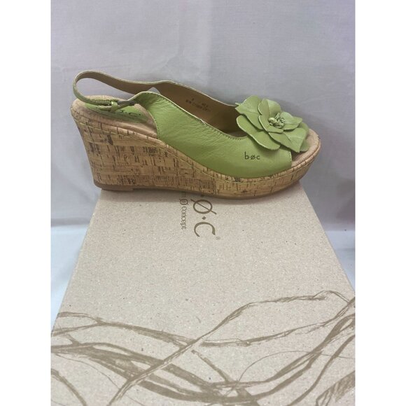 B.OC Women's Green Apple Size 9 Floral accent Wedge Sandal with Box - Picture 2 of 12